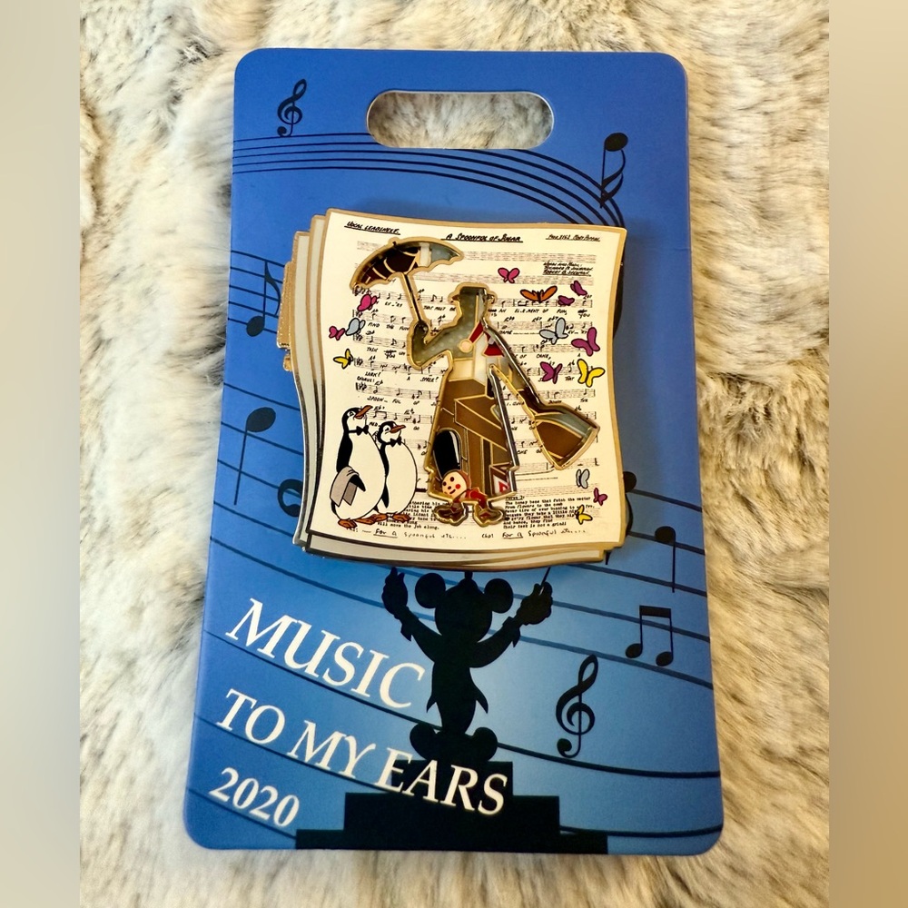 NWT *Discontinued* Disney Cast Member Mary Poppins Music To My Ears Pin LE 800